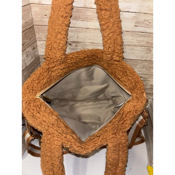 Bumble Bella by Jill Martin Sherpa Bag Brown Tan Fuzzy Plushie Crossbody New - Picture 7 of 8